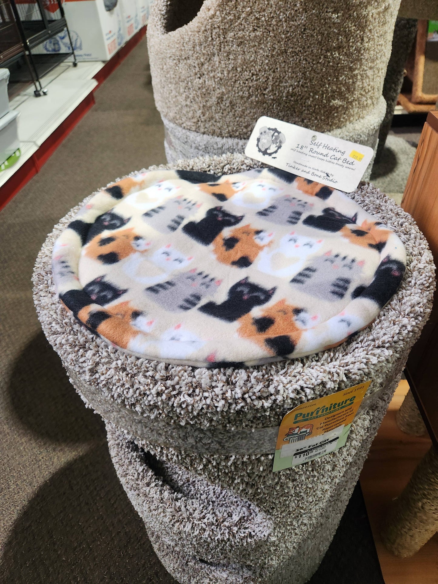 16" Self Heating Round Cat Bed