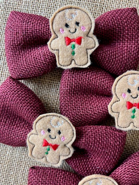 Gingerbread Men on Burgundy Burlap Bowtie