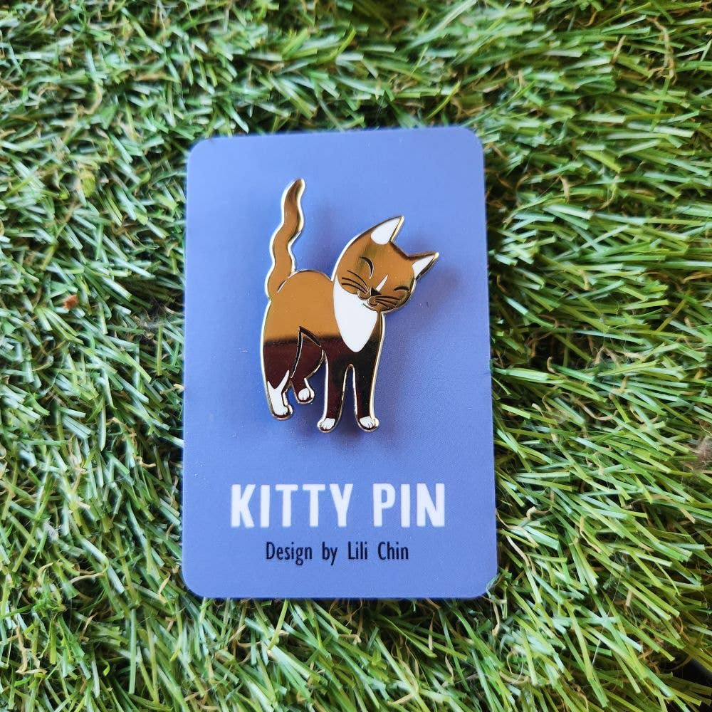 "Friendly Tail" KITTY PIN