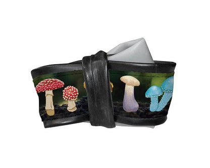 Trail Buddy Collapsible Dog Travel Bowl - Mushrooms