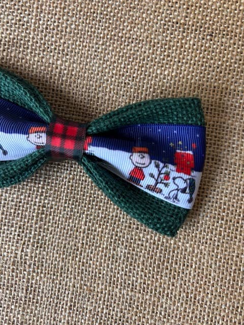 Charlie Brown & Snoopy Christmas Bowtie