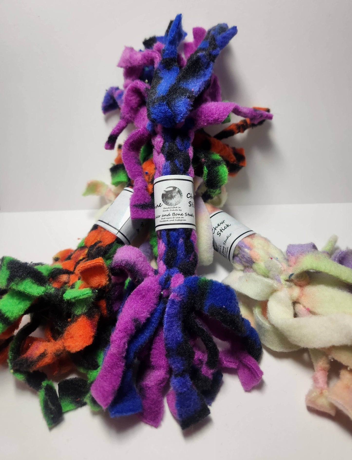 Fleece cat toy silvervine chew stick