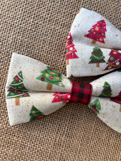 Christmas Trees Bowtie